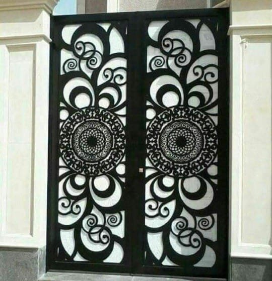 أشكال شبابيك منازل حديثة من الخارج