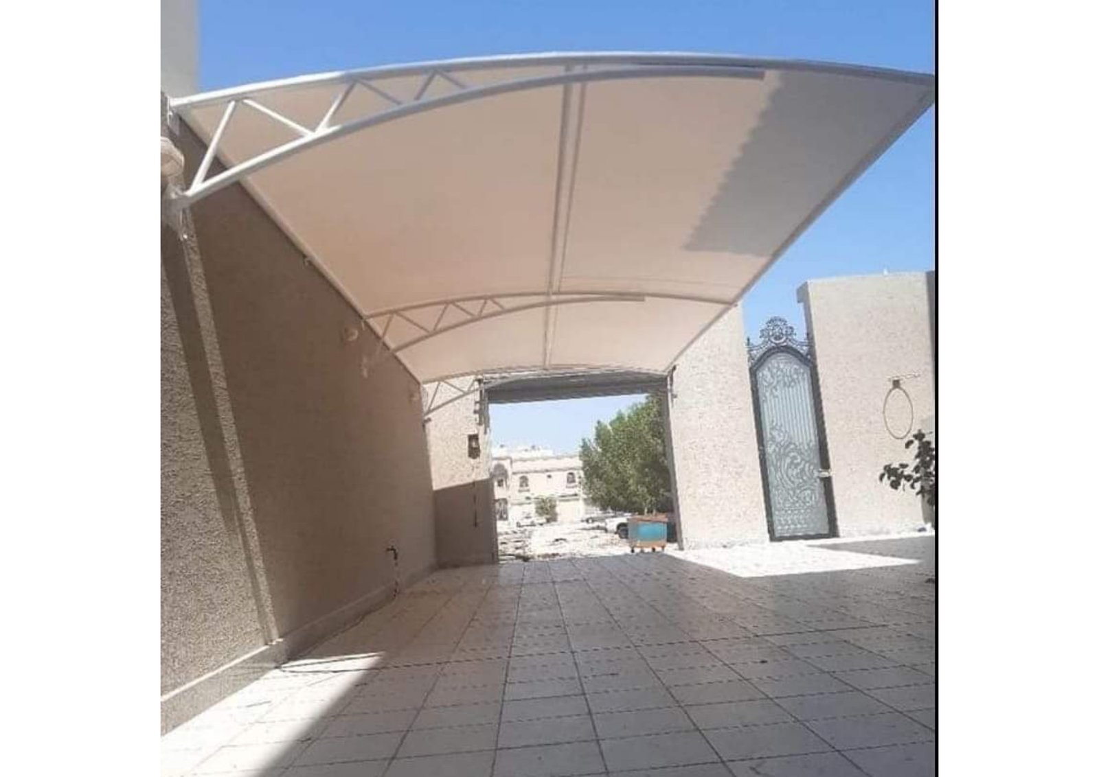 حداد مظلات خشبية