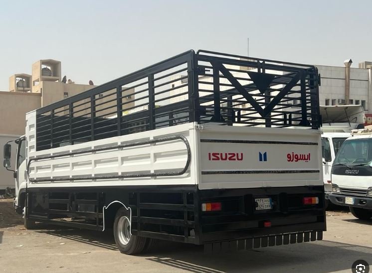 دينا للبيع الرياض